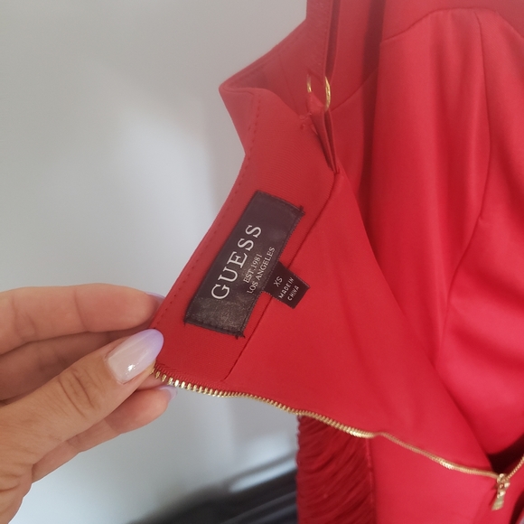 Dress - Picture 2 of 2